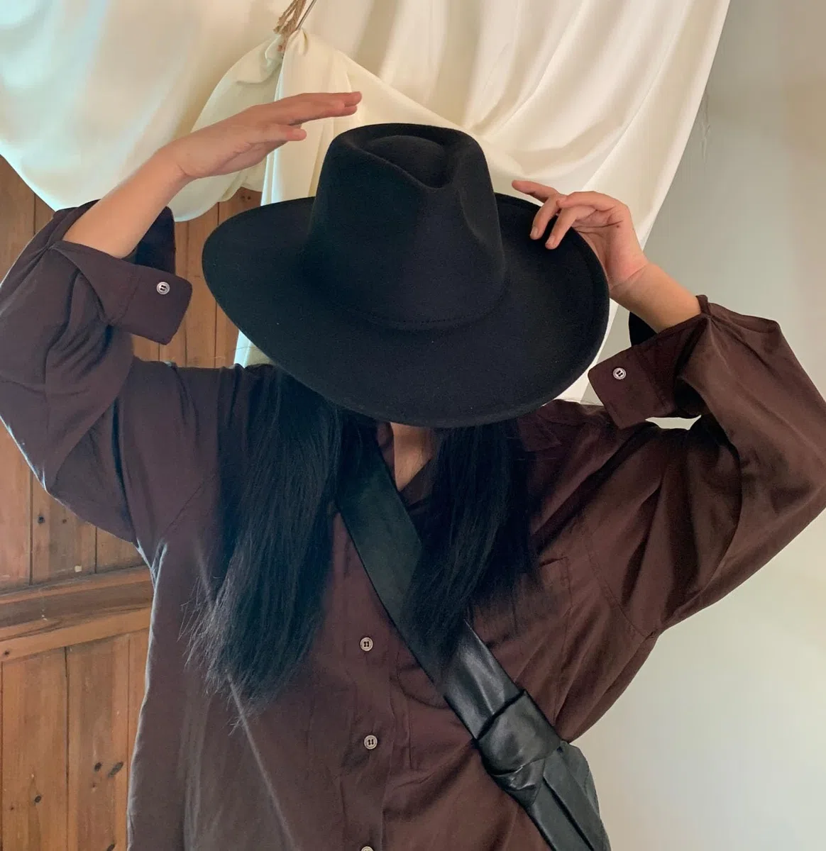 Sombrero de vaquero negro clásico sombrero de fieltro occidental universal de ala ancha sombreros Fedora sombreros invierno otoño mantener caliente sombrero estilo vaquero accesorios para fiesta de