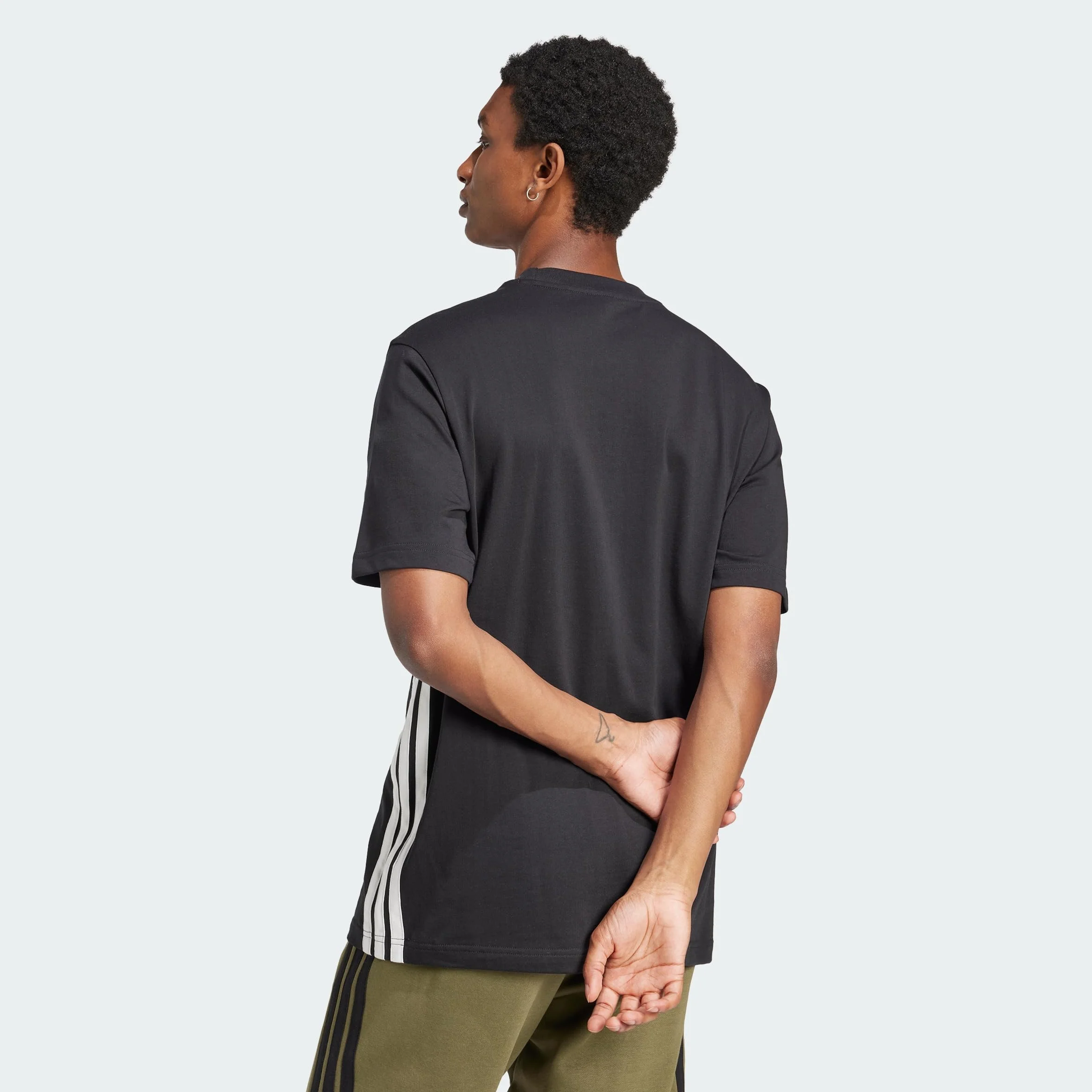 Adidas Hombre Essential Three Stripes Single Jersey Tee