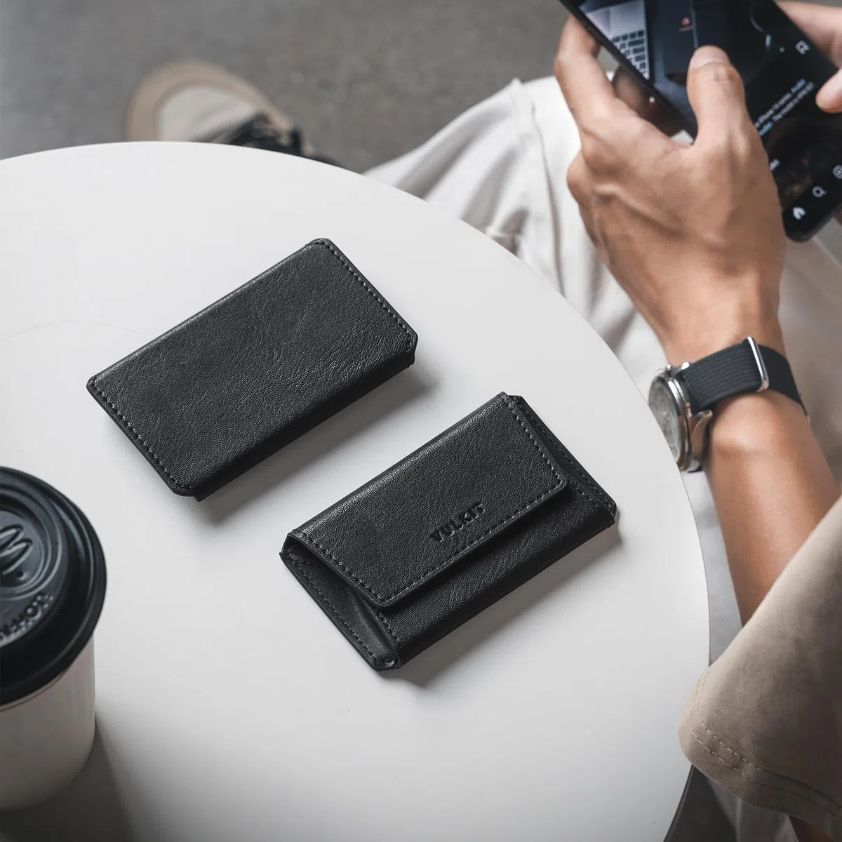 VULKIT Funda de cuero para tarjetas de visita para hombre, bolsillo delgado, para tarjetas de visita, con capacidad para 20 tarjetas de visita, Negro, Slim