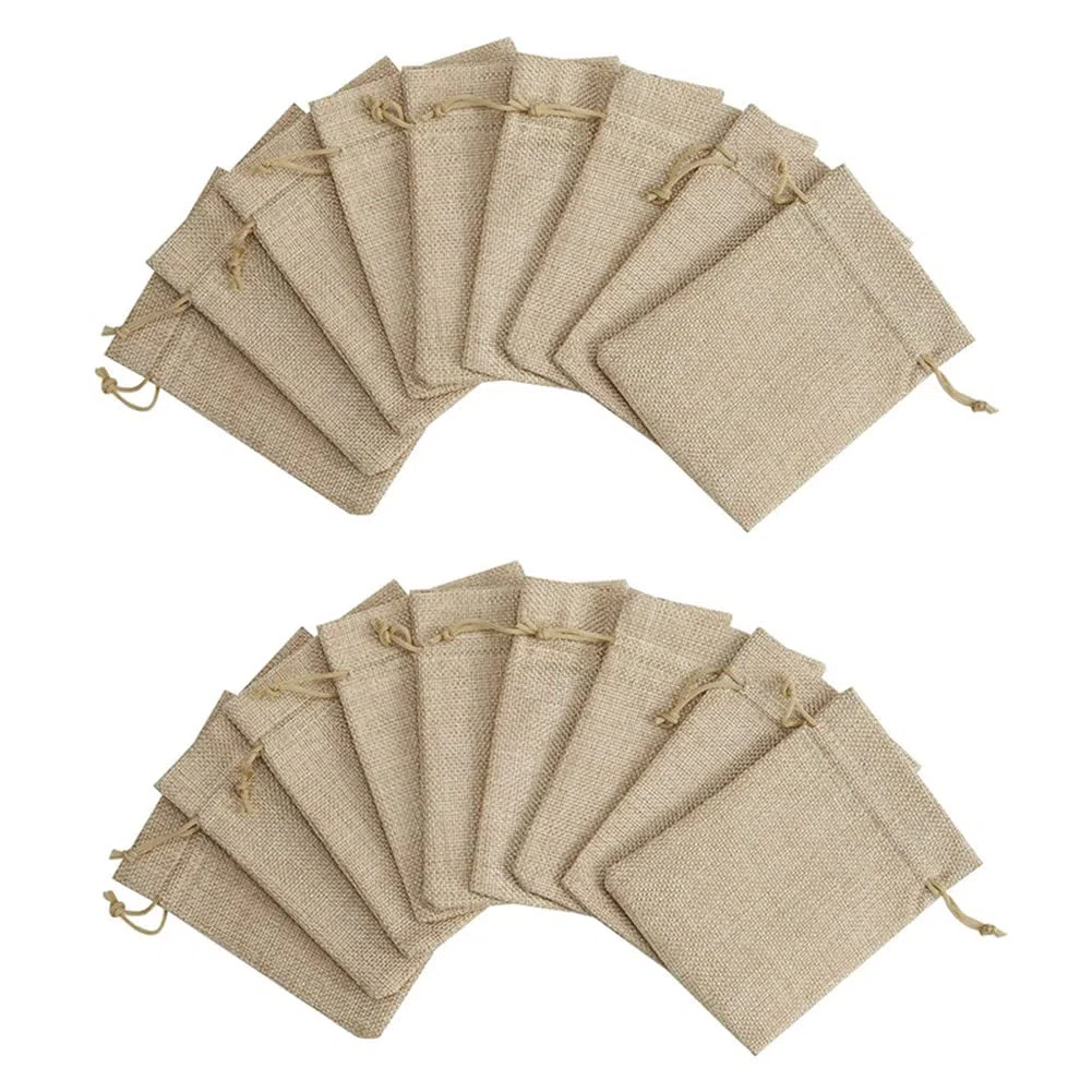 LATRAT 50 bolsas de yute con cordón, 9 x 7 cm, para joyas y regalos, lino y algodón, para bodas y dulces