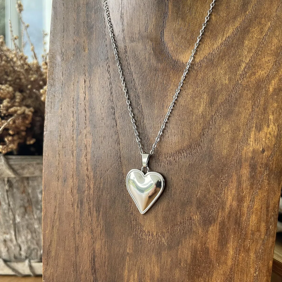 ASTER ALHELÍ - Conjunto Collar y Pendientes Corazón Mujer - Set de Joyas Mujer con Cadena de Acero Inoxidable y Pendientes Chapados en Platino - Regalo Elegante