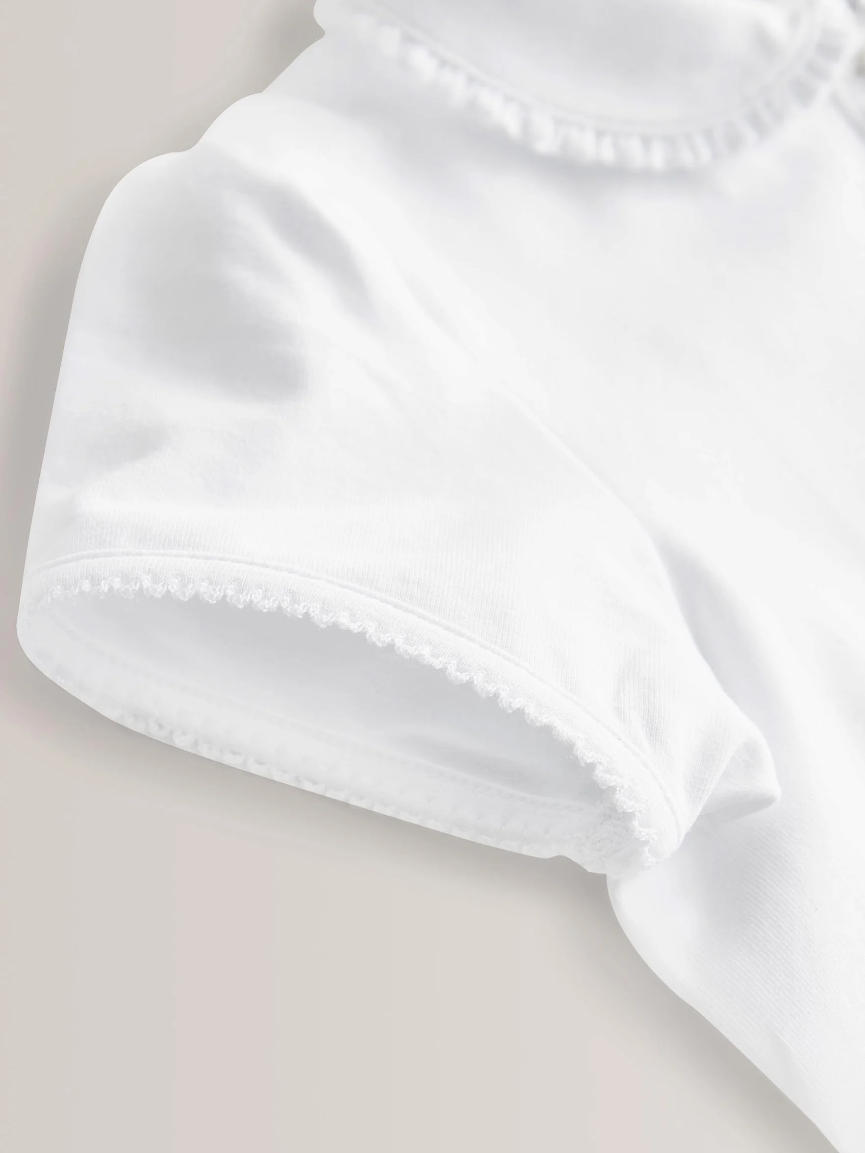 NEXT Niñas Pack de 2 Polos Escolares con Volante en el Cuello de algodón elástico