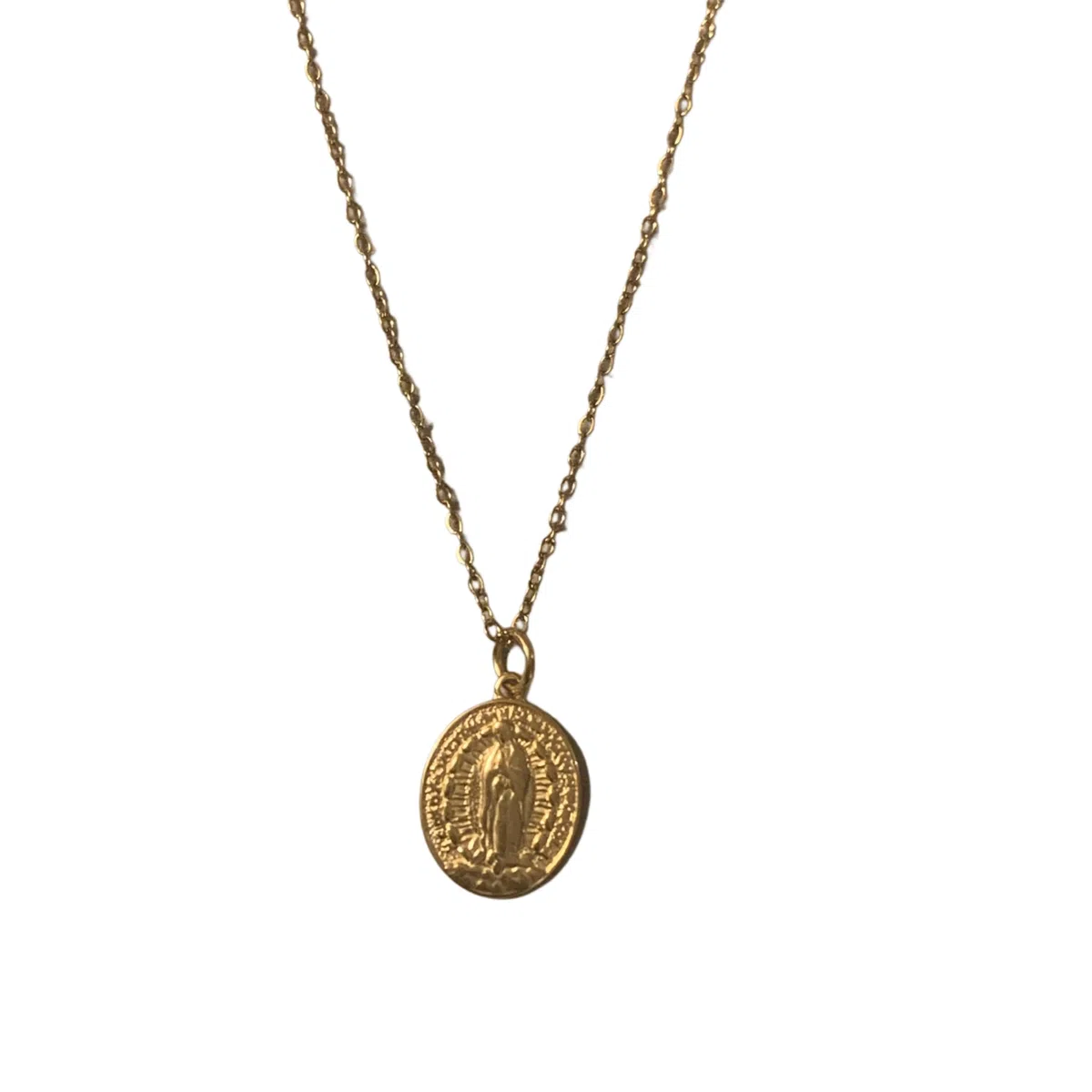 Collar la Virgen de Guadalupe. Cadena de acero inoxidable chapada en oro Ideal para llevar todos los días.