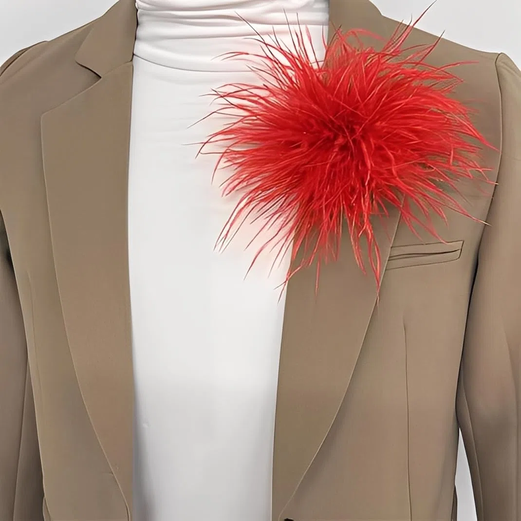 Delicado broche de flores de plumas, pin de solapa floral de gran tamaño para mujeres y hombres, ramillete de tela de 15 cm para chal, vestido, boda, fiesta, baile, banquete, accesorio de joyería de