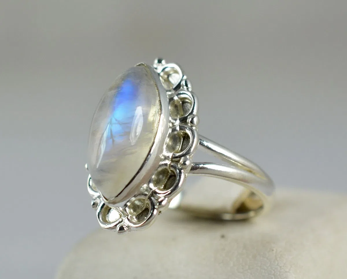 925 Sólido Plata de Ley Arcoíris Moonstone Hecho a Mano Anillo de Mujer Tamaños 4 a 31 ES
