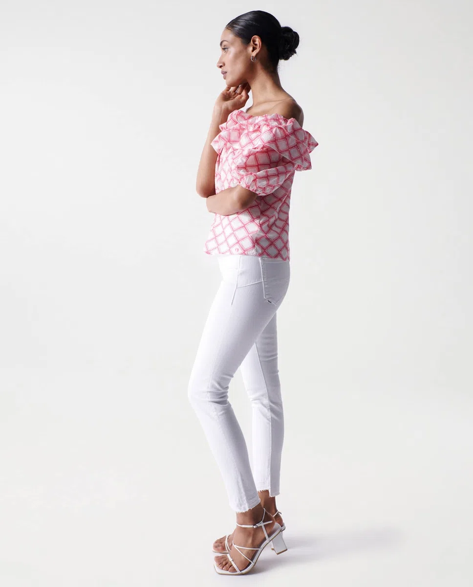 Salsa Blusa con Bordado