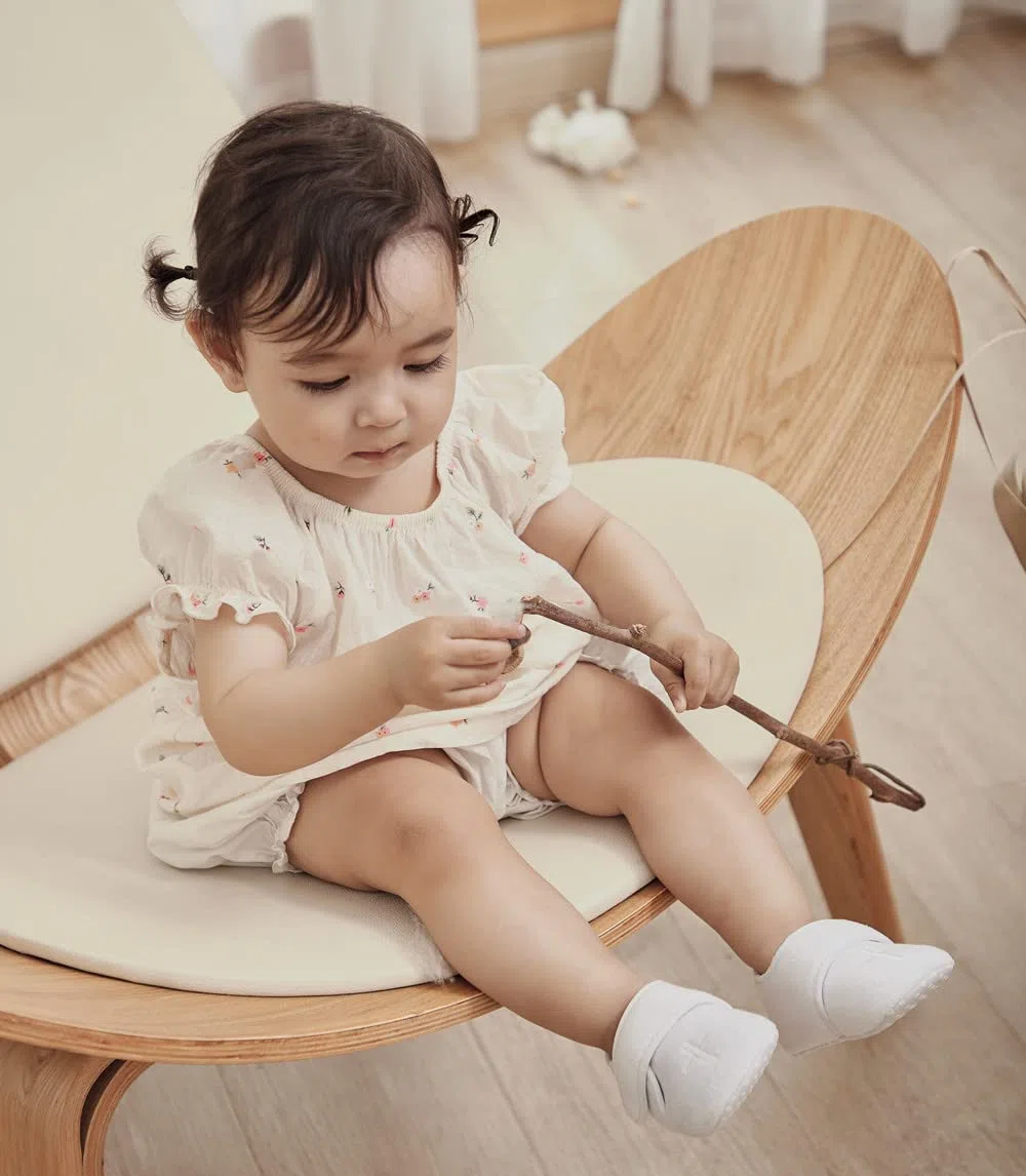 LACOFIA Zapatos de Bautizo Calzado para Bebé Niños Niñas Patucos Bebé con Suela Suave Antideslizante Blanco