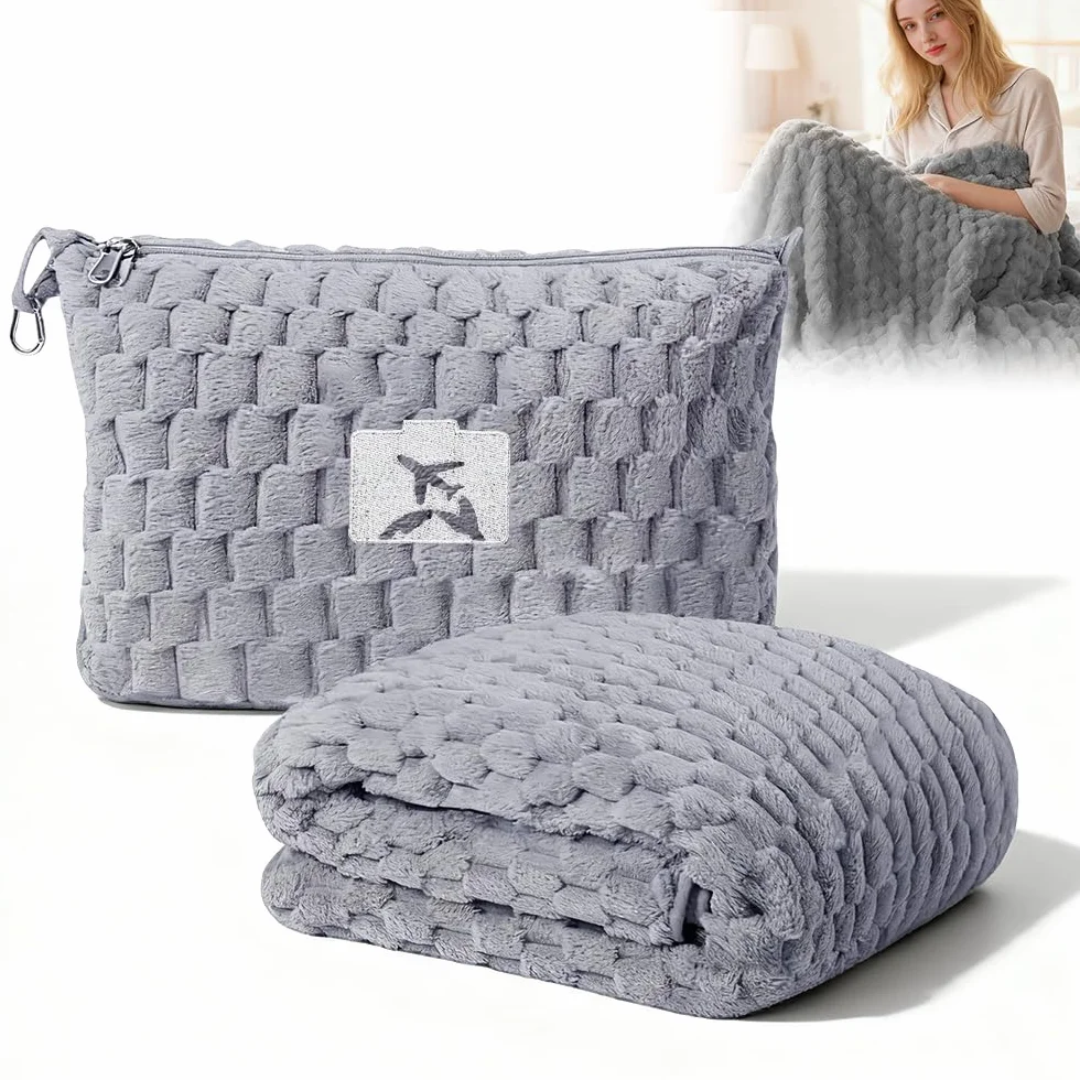 Manta Viaje, Mantas para Cama, ADDLIVE Manta de Viaje 2 en 1, 152 * 127 cm Mantas para Sofa, Blanket, Man-ta Portátil de Avión, Man-ta de Via-je Ultraligera para Avión, Camping, Coche, Oficina y Hogar