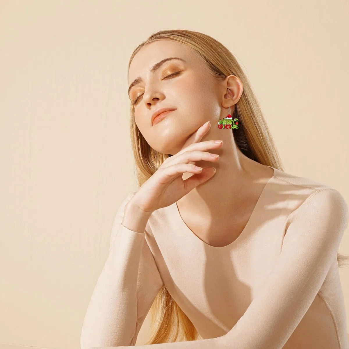 4 pares de aretes de Navidad Grinch de Navidad, aretes de dibujos animados de Navidad, aretes de gota de Navidad, Año Nuevo, decoraciones de fiesta para mujeres y niñas, Acrílico